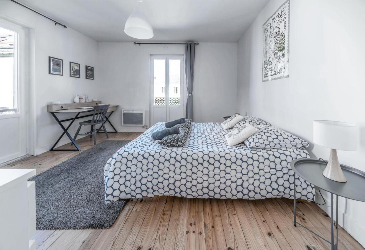Residence Epinat II - Appartements Centre - Parking Vichy Buitenkant foto