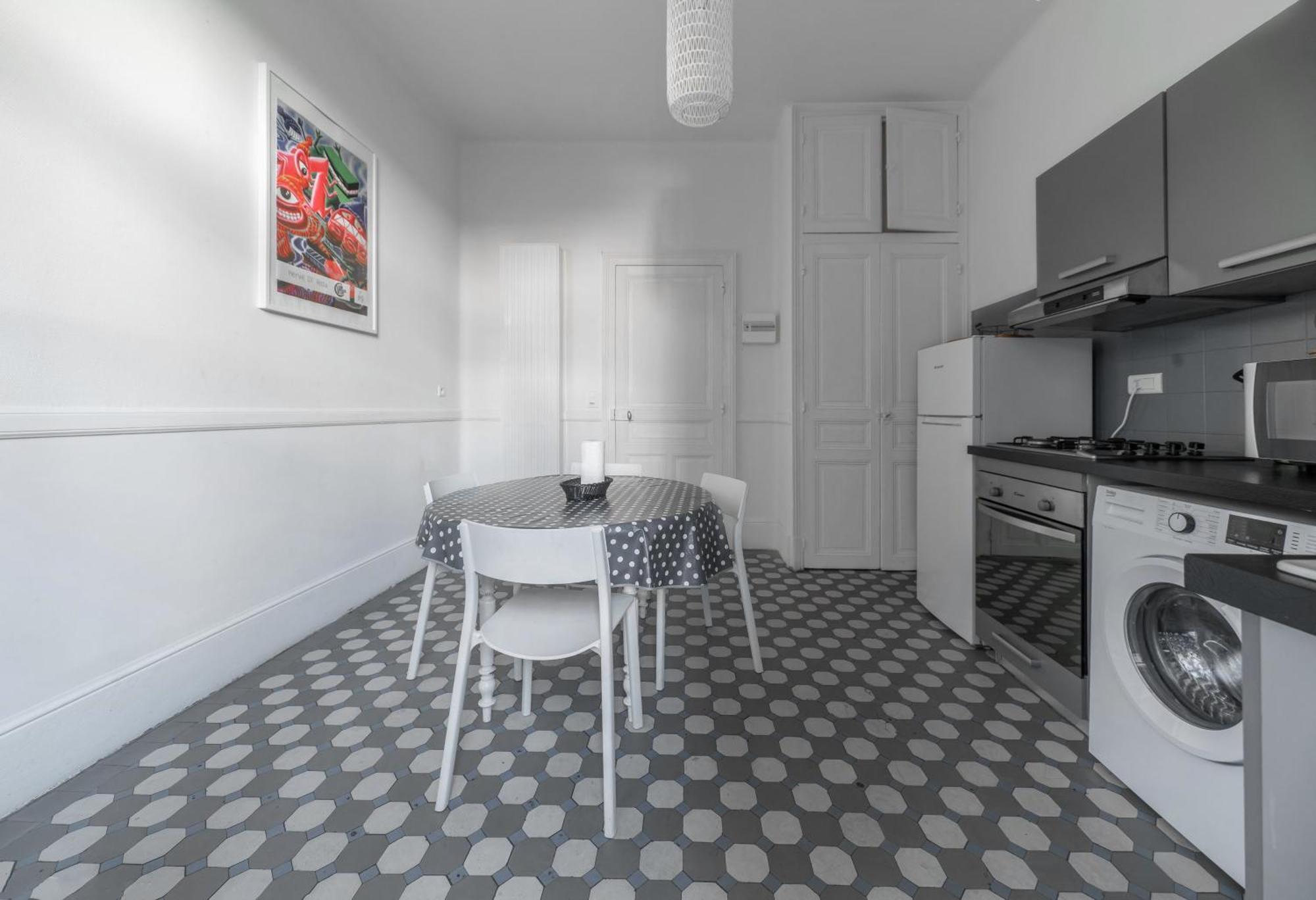 Residence Epinat II - Appartements Centre - Parking Vichy Buitenkant foto